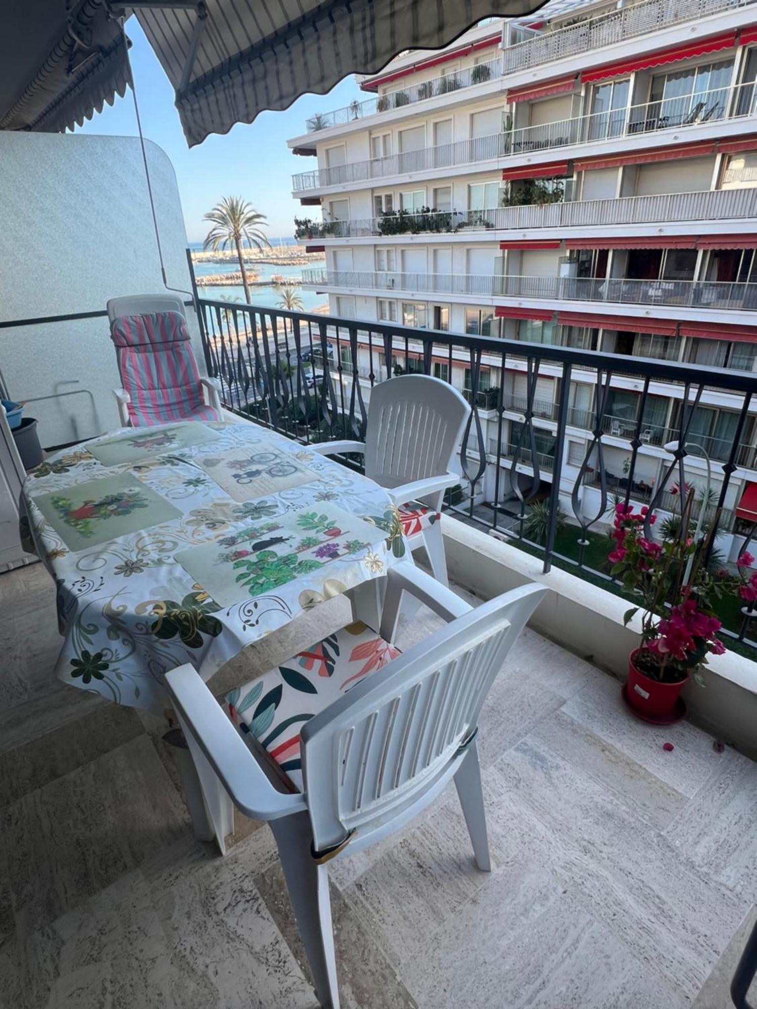 Residence Mona Lisa Bord De Mer Menton Extérieur photo